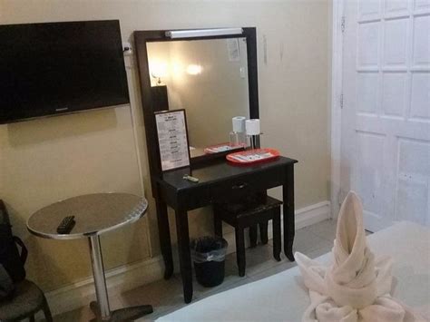 Hotel Alindahaw Rooms: Pictures & Reviews .